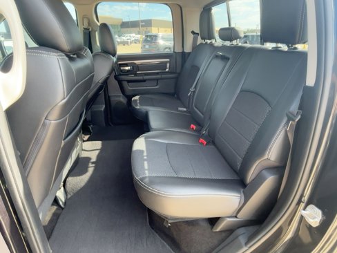 Used 2016 RAM 1500 Sport image 13