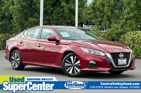 Certified 2021 Nissan Altima 2.5 SV w/ SV Premium Package image 1