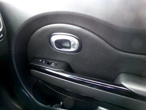 Used 2016 Kia Soul ! image 21