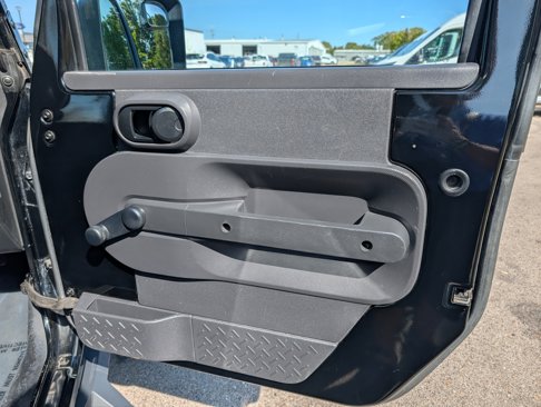 Used 2007 Jeep Wrangler X image 25