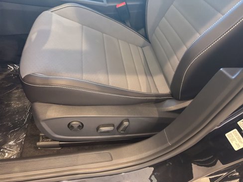 New 2025 Volkswagen Jetta SE image 19