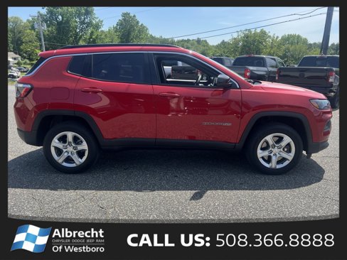 Certified 2023 Jeep Compass Latitude w/ Convenience Group image 6