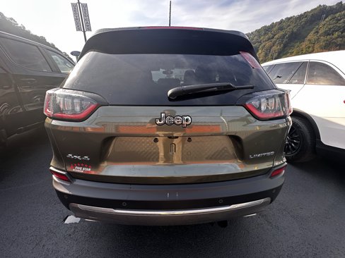 Used 2019 Jeep Cherokee Limited image 20