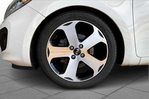 Used 2014 Kia Rio SX image 11