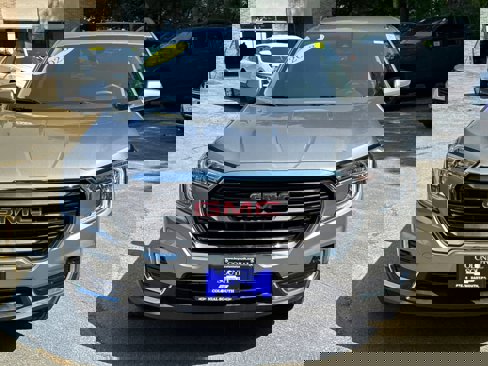 Certified 2023 GMC Terrain SLE w/ Driver Convenience Package image 38