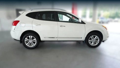 Used 2013 Nissan Rogue SV image 8