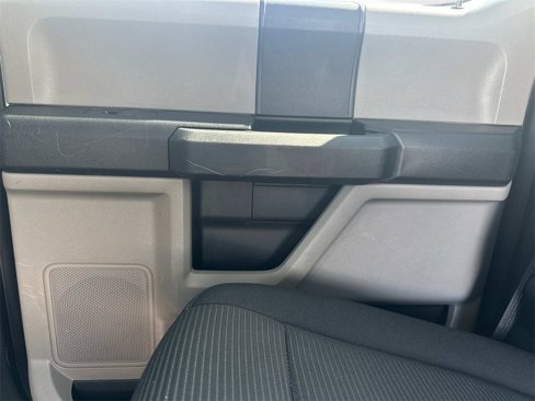 Used 2017 Ford F150 XL w/ Equipment Group 101A Mid image 15