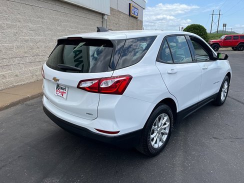 Used 2019 Chevrolet Equinox LS image 9