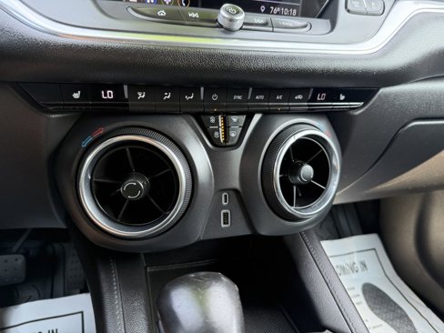 Used 2019 Chevrolet Blazer LT image 19