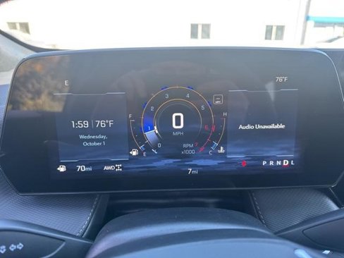 New 2026 Chevrolet Equinox LT w/ Convenience Package II image 11