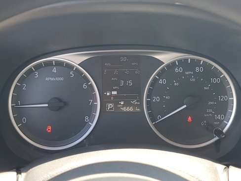 Certified 2024 Nissan Kicks S image 22