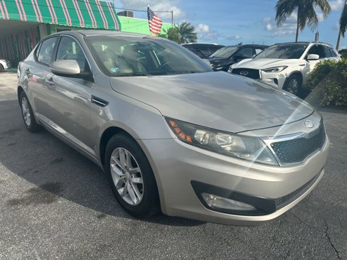 Used 2013 Kia Optima LX image 8