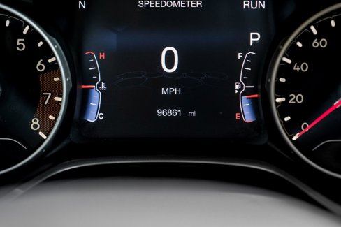 Used 2018 Jeep Compass Limited w/ Navigation Group image 3