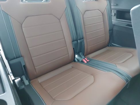 Used 2022 Volkswagen Atlas SEL Premium image 12