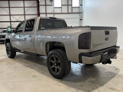 Used 2013 Chevrolet Silverado 2500 LT w/ Interior Plus Package image 7