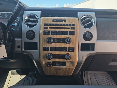 Used 2011 Ford F150 Lariat w/ Lariat Plus Pkg image 23