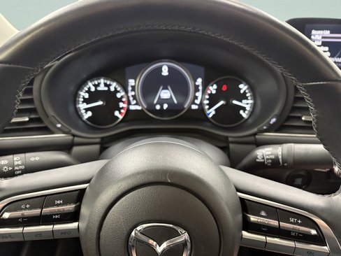 Used 2022 MAZDA MAZDA3 s image 23