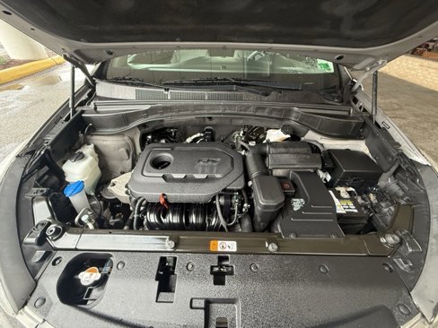 Used 2018 Hyundai Santa Fe Sport image 11