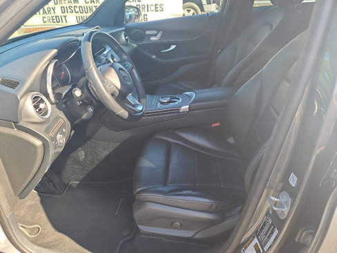 Used 2018 Mercedes-Benz GLC 300 4MATIC image 15