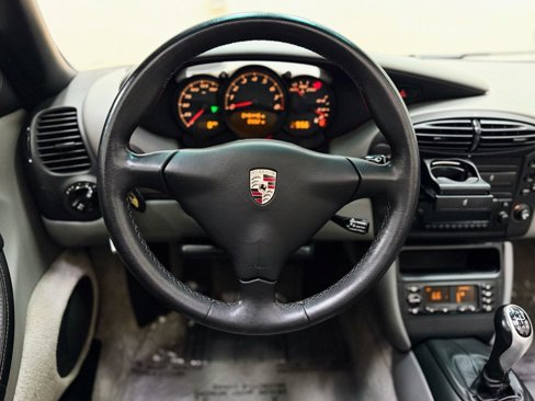 Used 2001 Porsche Boxster image 14