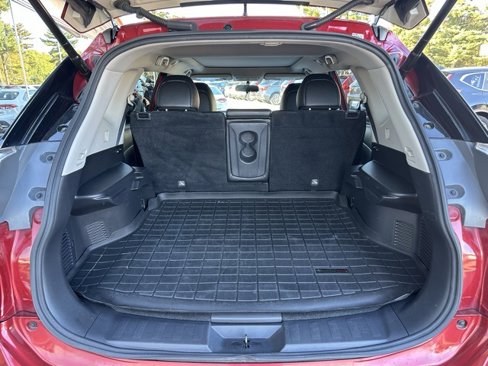 Used 2016 Nissan Rogue SL w/ SL Premium Package image 19