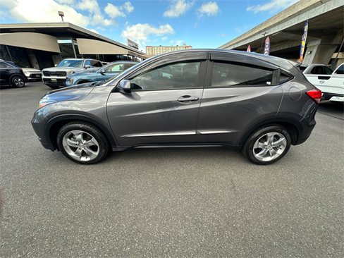 Used 2018 Honda HR-V LX image 3