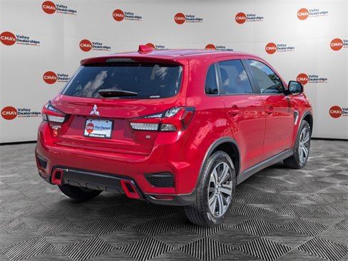 Used 2022 Mitsubishi Outlander Sport SE image 5