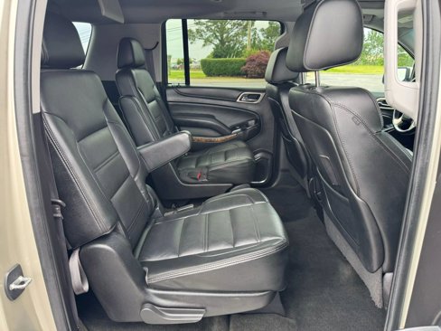 Used 2016 GMC Yukon XL Denali w/ Open Road Package image 30