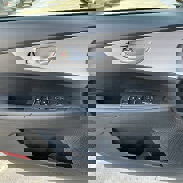 Used 2024 Kia Forte LXS image 18