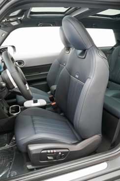 Certified 2025 MINI Cooper S image 18