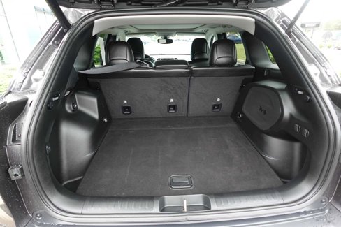 Used 2020 Jeep Cherokee Limited image 28