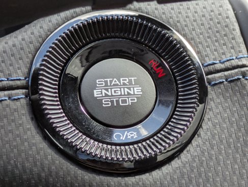 New 2025 Jeep Compass Latitude w/ Sun and Sound Group image 18