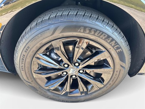 New 2025 Buick Envista Sport Touring w/ Convenience I Package image 8