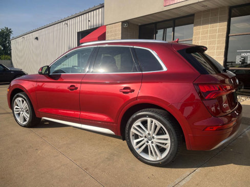 Used 2018 Audi Q5 2.0T Premium Plus w/ Premium Plus Package image 3