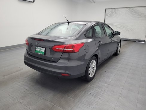 Used 2018 Ford Focus SE image 9