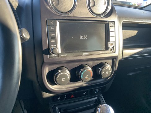 Used 2016 Jeep Patriot High Altitude image 16