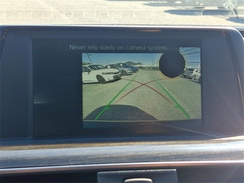 Used 2018 BMW 330i xDrive Sedan image 17