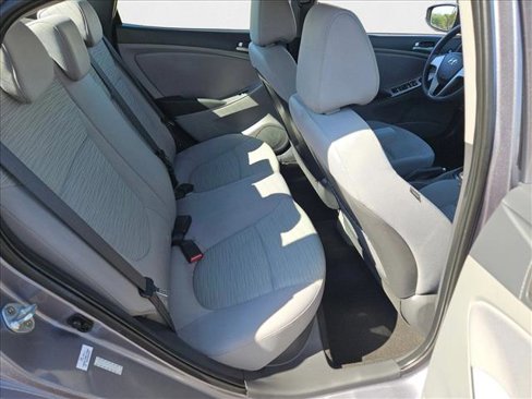 Used 2016 Hyundai Accent SE image 18