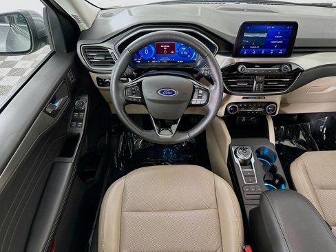 Used 2021 Ford Escape Titanium image 24