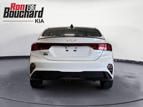 Certified 2022 Kia Forte GT-Line w/ GT-Line Premium Package image 3