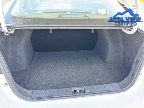 Used 2024 Nissan Versa S w/ Trunk Package image 21