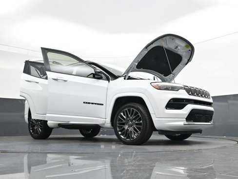 Used 2022 Jeep Compass High Altitude image 36