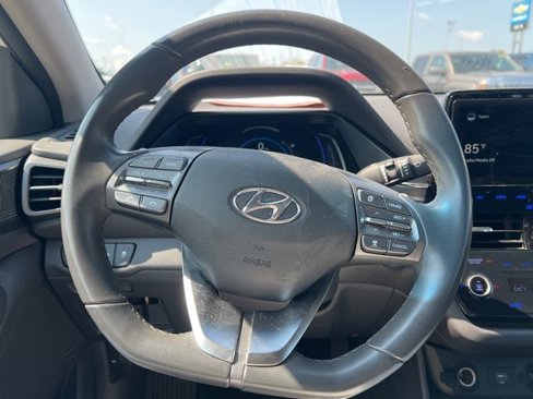 Used 2021 Hyundai Ioniq Limited image 13