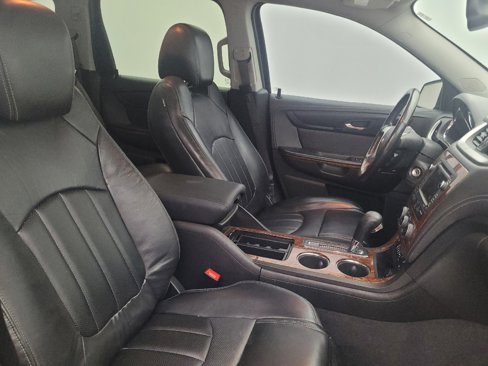 Used 2014 Chevrolet Traverse LTZ image 21