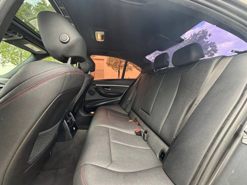 Used 2018 BMW 330i xDrive Sedan w/ Convenience Package image 11