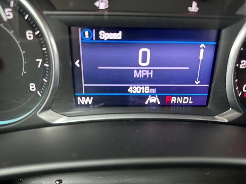 Used 2022 Chevrolet Equinox LT image 16