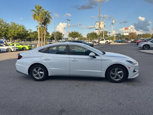 Used 2020 Hyundai Sonata SE image 2