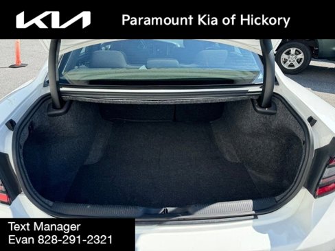 Used 2023 Dodge Charger SXT image 15