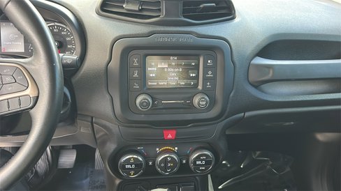 Used 2017 Jeep Renegade Latitude w/ Safety & Security Group image 23
