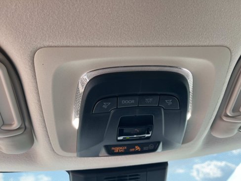 Used 2026 Toyota Corolla LE image 23